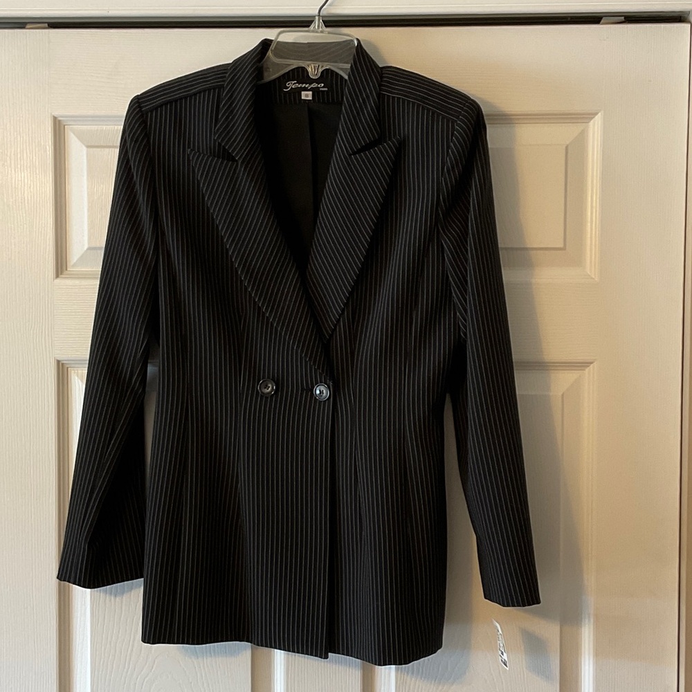 NWT Tempo Paris Suit Jacket
